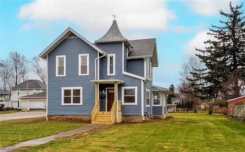 534 E Main St, Bellevue, OH 44811