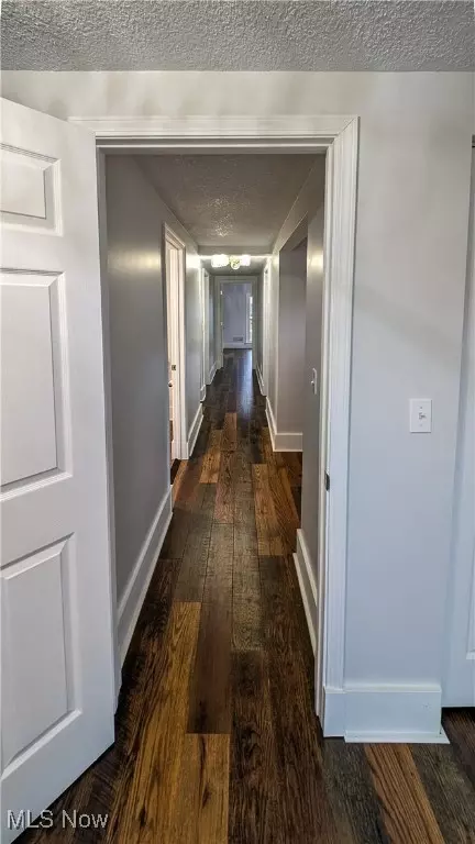 Entry Way - 534 E Main St, Bellevue, OH 44811 photo 3 of 7
