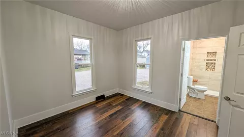 Bedroom - 534 E Main St, Bellevue, OH 44811 photo 1 of 9