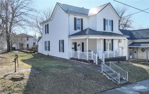 336 W Church St, Barnesville, OH 43713