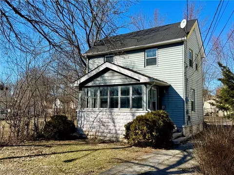 10409 Avon Ave, Cleveland, OH 44105