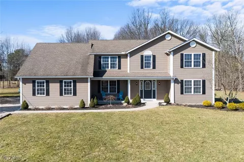 18574 State Route 57, Grafton, OH 44044