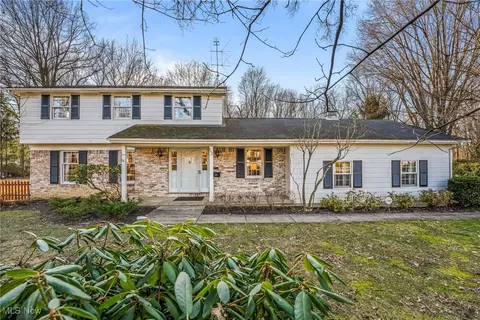 868 Glenbrook Rd, Boardman, OH 44512