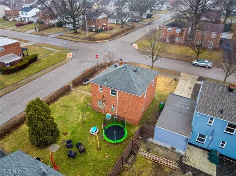 21001 Priday, Euclid, OH 44123 photo 41
