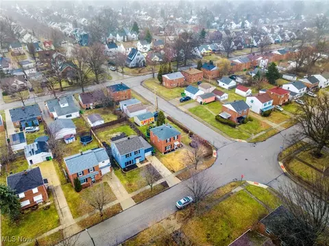 21001 Priday, Euclid, OH 44123 photo 35