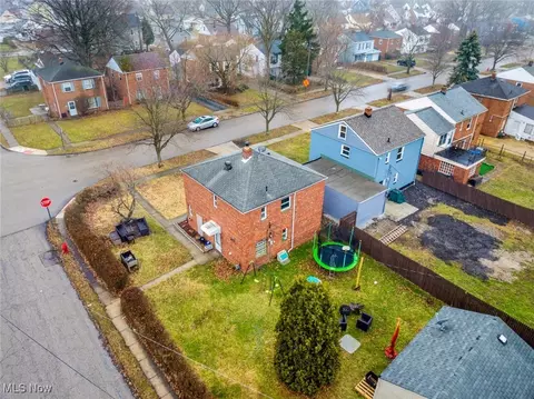 21001 Priday, Euclid, OH 44123 photo 39