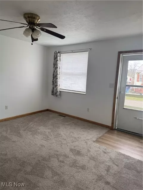 Living - 28 Epling St, Elizabeth, WV 26143 photo 4 of 4