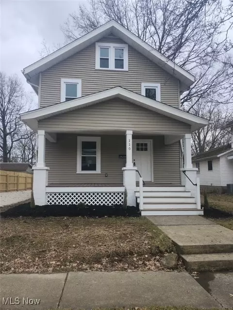 220 Westwood Ave, Orrville, OH 44667