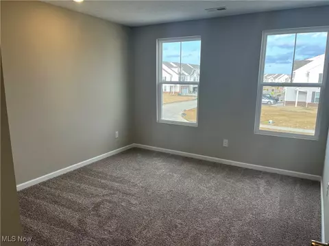 975 Memory Ln # -3, Aurora, OH 44202 photo 11