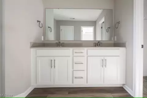 975 Memory Ln # -3, Aurora, OH 44202 photo 9