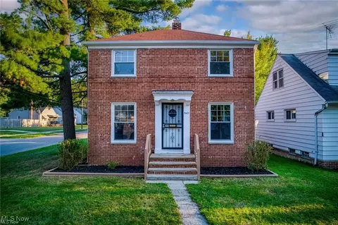 5421 Dalewood Ave, Maple Heights, OH 44137