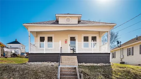 318 Walnut St, Crooksville, OH 43731