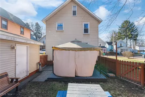 239 Dayton Pl, Akron, OH 44310 photo 22