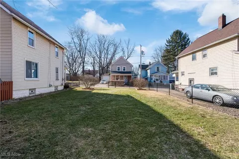 239 Dayton Pl, Akron, OH 44310 photo 25