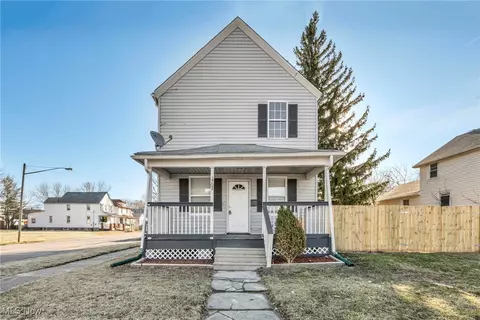 1703 Washington Ave, Lorain, OH 44052