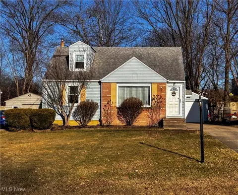 7041 Claybourne Ave, Boardman, OH 44512