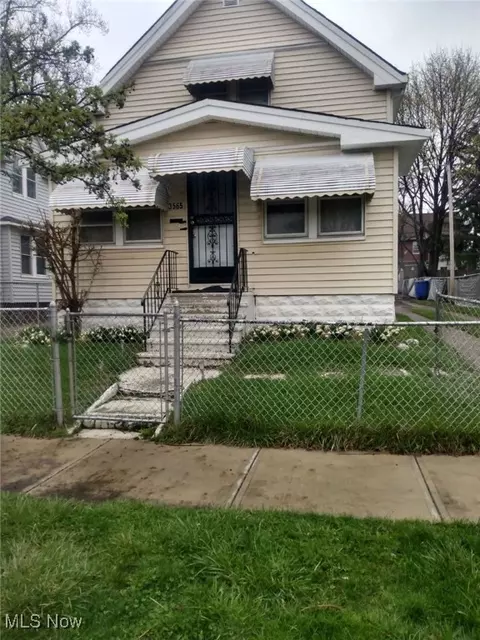 3565 E 106th St, Cleveland, OH 44105