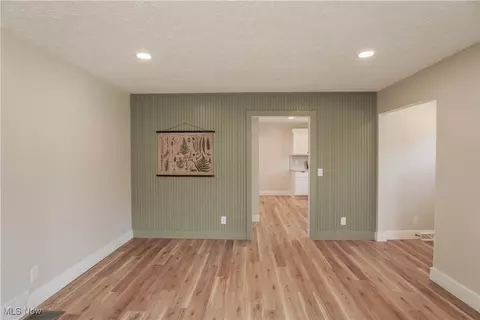 3032 Rohrer Rd, Wadsworth, OH 44281 photo 6
