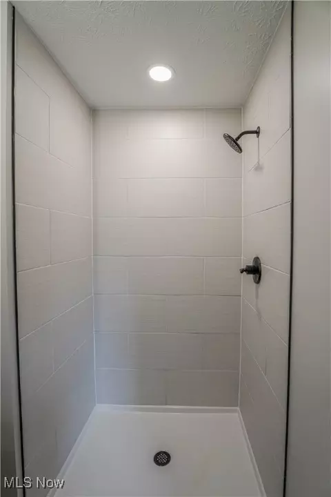 3032 Rohrer Rd, Wadsworth, OH 44281 photo 15