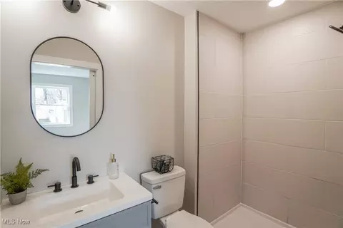 3032 Rohrer Rd, Wadsworth, OH 44281 photo 13