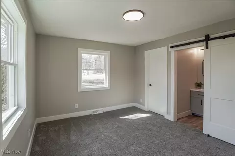 3032 Rohrer Rd, Wadsworth, OH 44281 photo 11