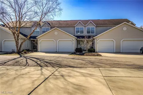 710 Gold Leaf Ct, Streetsboro, OH 44241