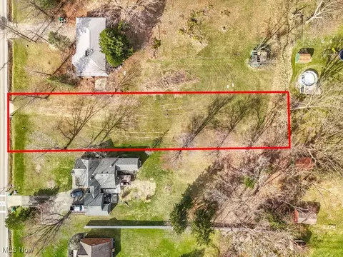 Hillside Road, Seven Hills, OH 44131
