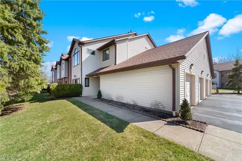7219 Channing Ln, Mentor, OH 44060