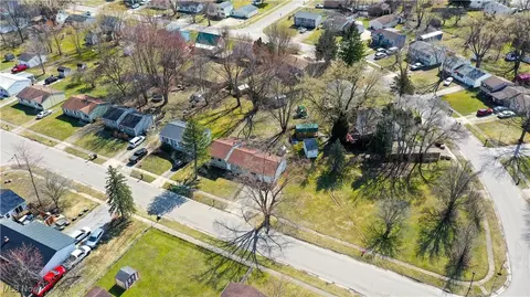 9818 Blanton Dr, Windham, OH 44288 photo 14