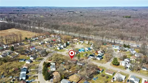 9818 Blanton Dr, Windham, OH 44288 photo 12