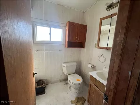 705 Moraine Ave, Akron, OH 44310 photo 7