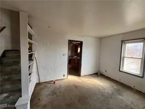 705 Moraine Ave, Akron, OH 44310 photo 2