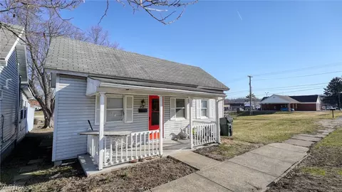 212 Watson Ave, Byesville, OH 43723