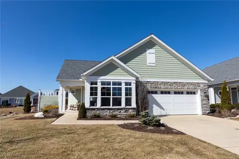 2604 Chateau Dr, Port Clinton, OH 43452