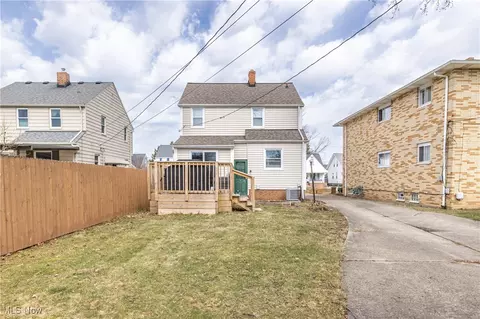 Exterior - 4107 Pershing Ave, Parma, OH 44134 photo 6 of 8