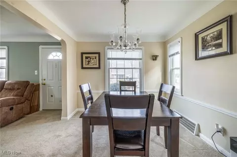 Dining - 4107 Pershing Ave, Parma, OH 44134 photo 1 of 2