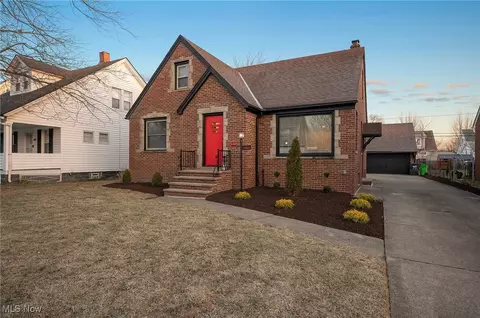 19601 Locherie Ave, Euclid, OH 44119