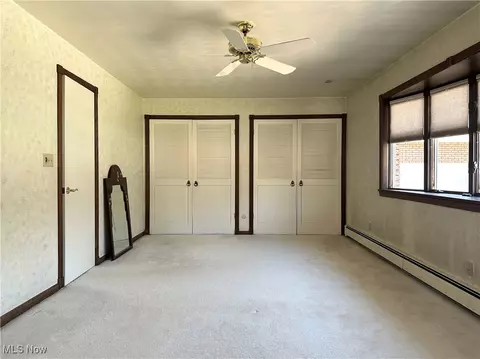 Bedroom - 365 Sunset Dr, Brookfield, OH 44403 photo 1 of 5