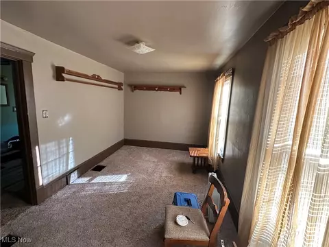 1330 Thayer Ave, Ashtabula, OH 44004 photo 11