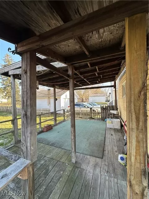 1330 Thayer Ave, Ashtabula, OH 44004 photo 20