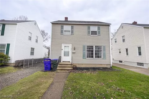 142 Johnson Ave, Cuyahoga Falls, OH 44221