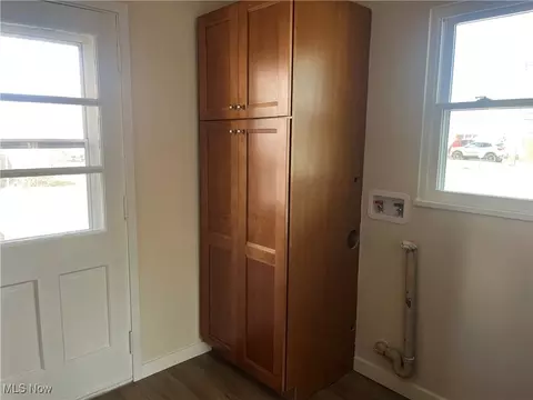288 E 235th St, Euclid, OH 44123 photo 9