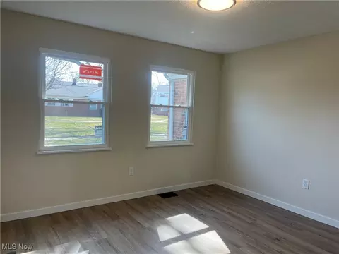 288 E 235th St, Euclid, OH 44123 photo 12