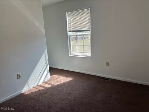 727 W 35th St, Ashtabula, OH 44004 photo 14