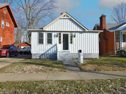 85 Lusard St, Painesville, OH 44077