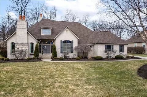 6456 Torington Dr, Medina, OH 44256