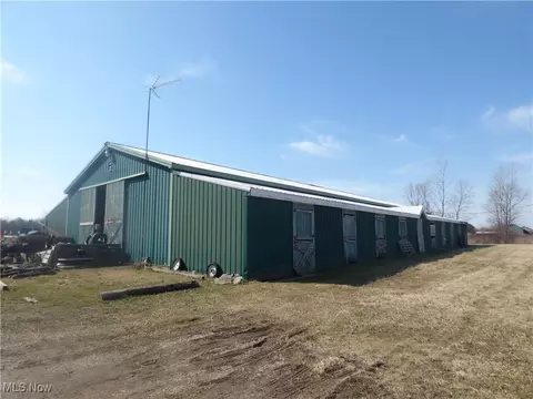 6175 Us Highway 20, Wakeman, OH 44889