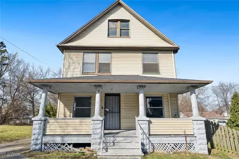 4126 E 59th St, Cleveland, OH 44105