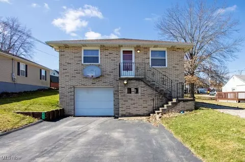 335 Pearl St, Orrville, OH 44667