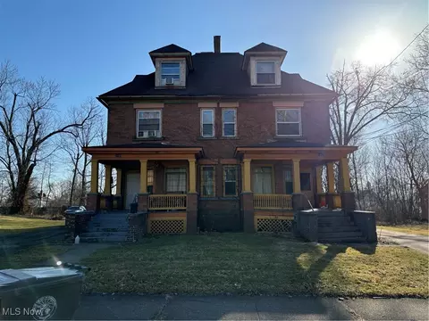 1447-1449 Ohio Ave, Youngstown, OH 44504